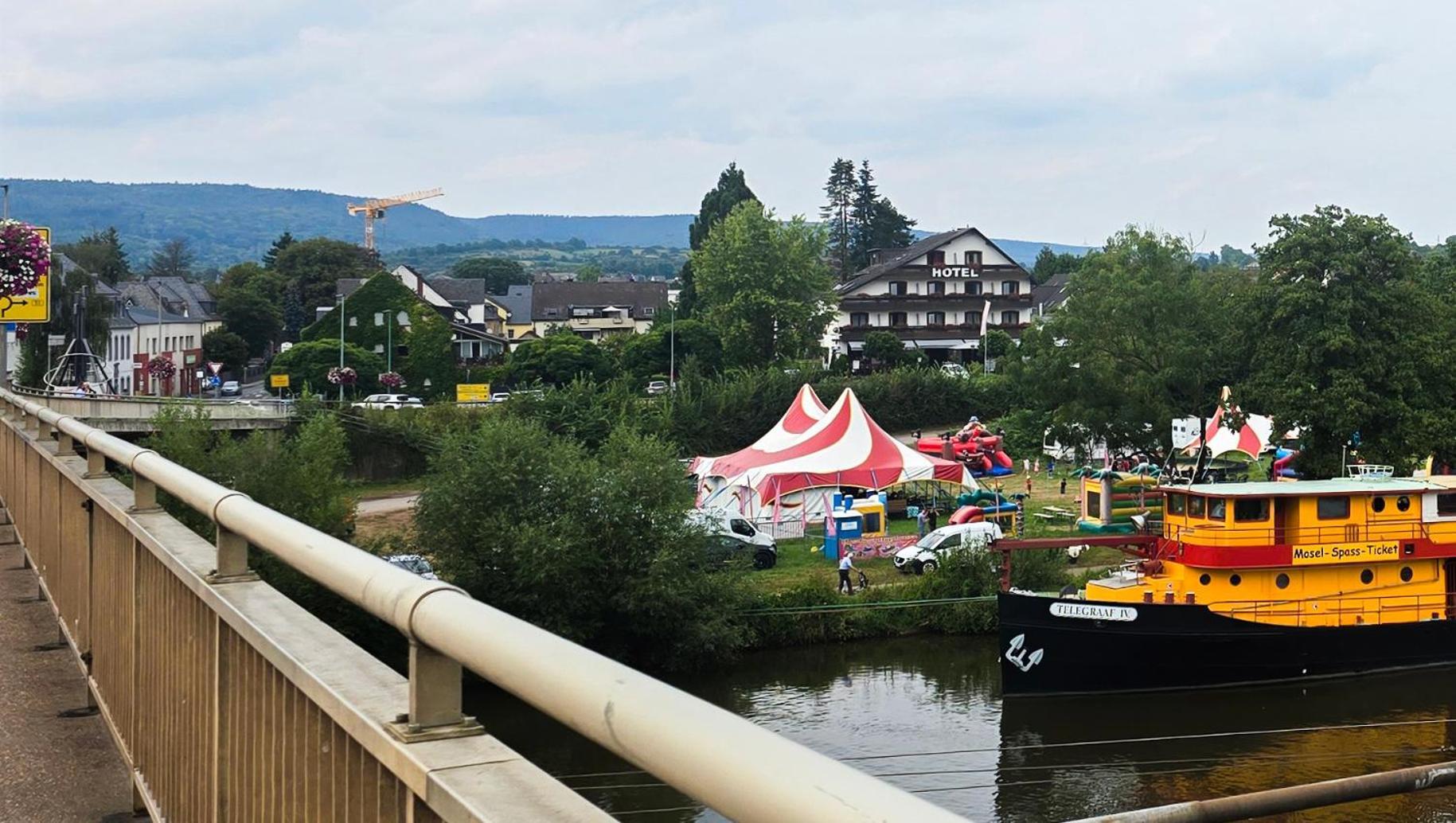 Hotel Zur Moselbruecke Schweich Kültér fotó