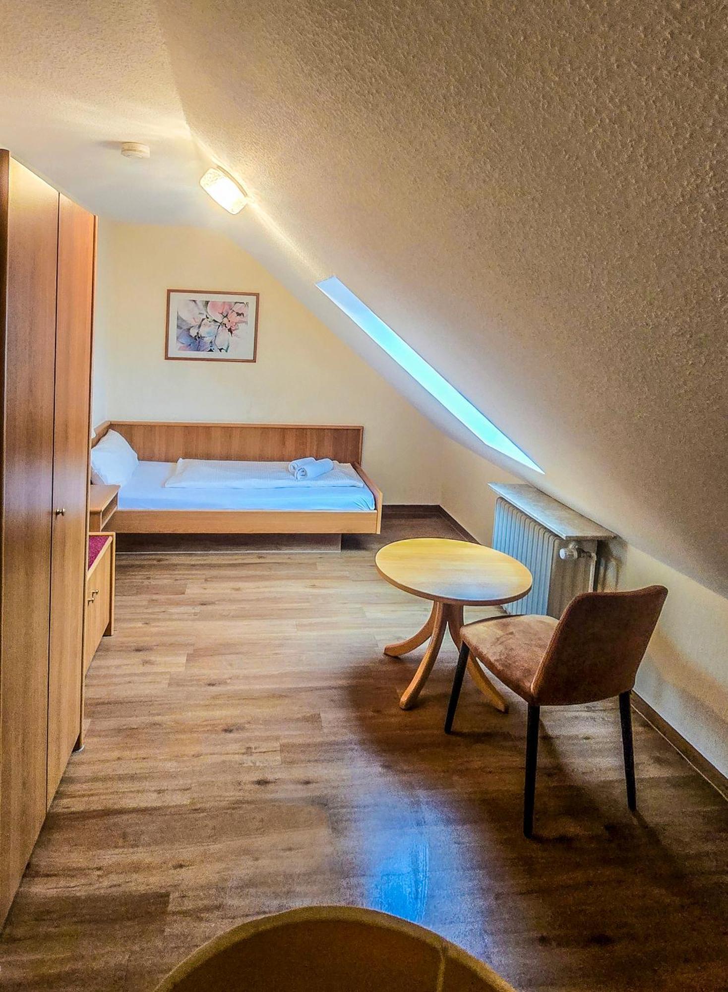 Hotel Zur Moselbruecke Schweich Kültér fotó