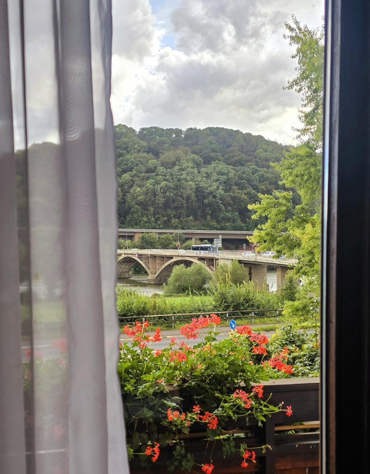 Hotel Zur Moselbruecke Schweich Kültér fotó